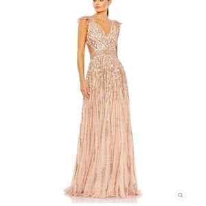 MAC DUGGAL Sequined Flutter Cap Sleeve Cut Out A Line Gown